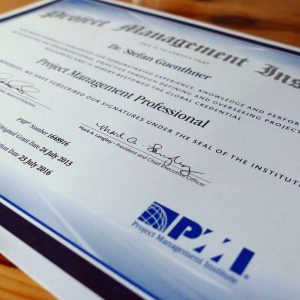 Traducción jurada de un Certificado de asistencia al alemán